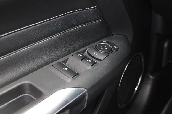 Ford Mustang - Afbeelding 29 van 30