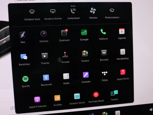 Tesla Model 3 - Afbeelding 29 van 30