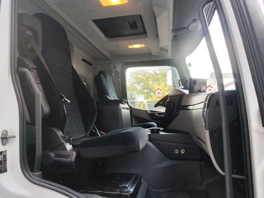 Mercedes-Benz Antos 1833 - Afbeelding 13 van 14