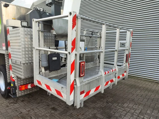 Mercedes-Benz Antos 1833 - Afbeelding 14 van 14