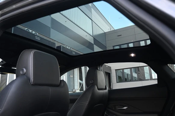 Jaguar E-PACE - Afbeelding 19 van 30