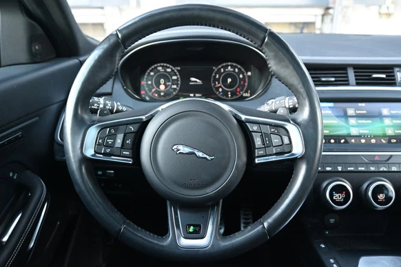 Jaguar E-PACE - Afbeelding 20 van 30