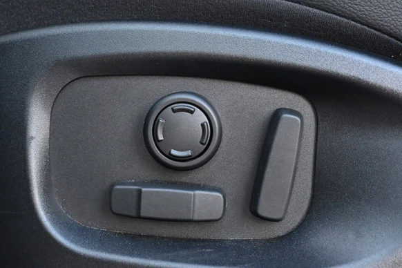 Jaguar E-PACE - Afbeelding 22 van 30