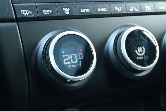 Jaguar E-PACE - Afbeelding 29 van 30