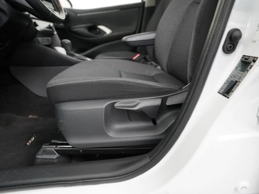Toyota Yaris - Afbeelding 28 van 30