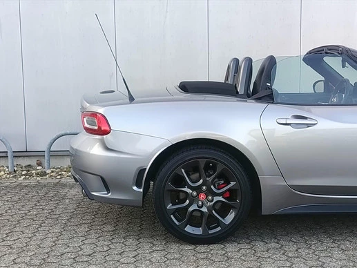 Abarth 124 Spider - Afbeelding 29 van 30