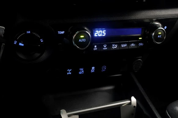 Toyota Hilux - Afbeelding 14 van 17