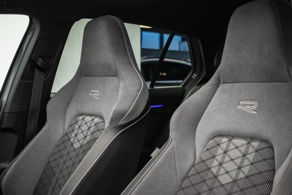 Volkswagen Golf - Afbeelding 9 van 30