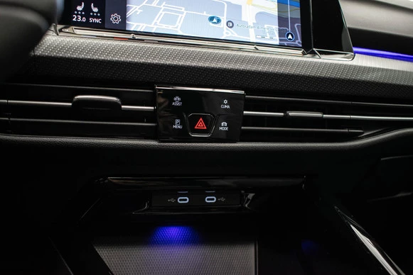 Volkswagen Golf - Afbeelding 24 van 30