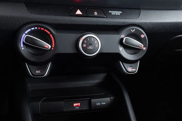 Kia Stonic - Afbeelding 12 van 30