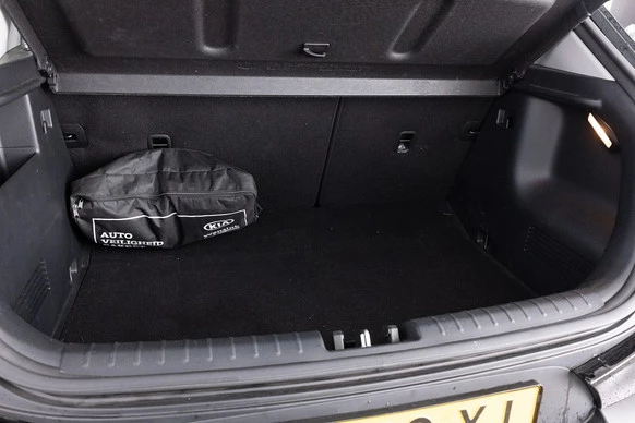 Kia Stonic - Afbeelding 19 van 30