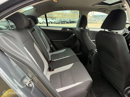 Volkswagen Jetta - Afbeelding 22 van 23