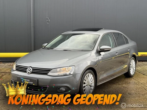 Volkswagen Jetta - Afbeelding 1 van 23