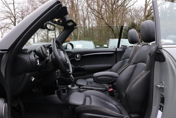MINI Cooper Cabrio - Afbeelding 10 van 30