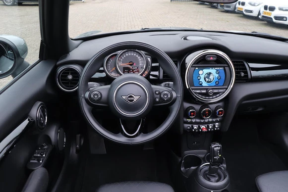 MINI Cooper Cabrio - Afbeelding 12 van 30