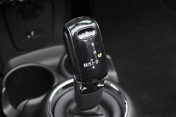 MINI Cooper Cabrio - Afbeelding 28 van 30