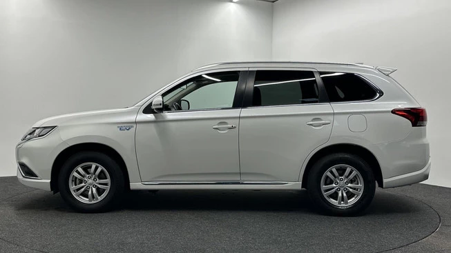 Mitsubishi Outlander - Afbeelding 14 van 30
