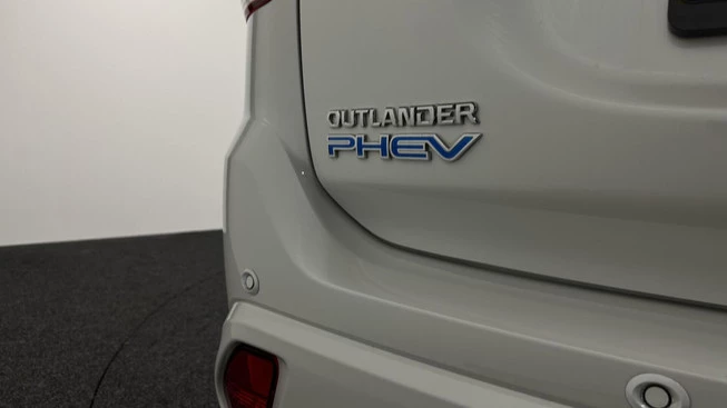 Mitsubishi Outlander - Afbeelding 17 van 30