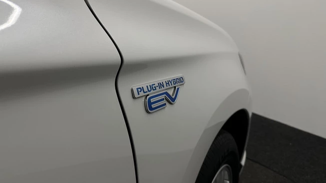 Mitsubishi Outlander - Afbeelding 18 van 30