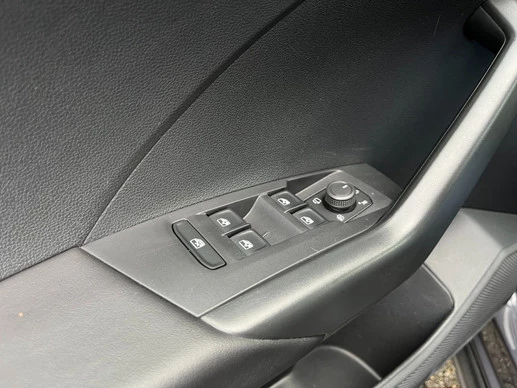 Volkswagen T-Cross - Afbeelding 26 van 28