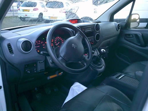 Peugeot Partner - Afbeelding 10 van 26
