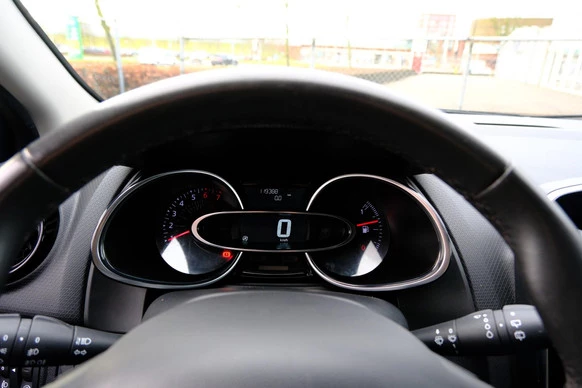 Renault Clio - Afbeelding 13 van 30