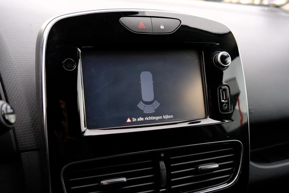 Renault Clio - Afbeelding 17 van 30