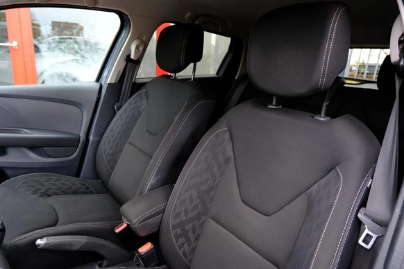 Renault Clio - Afbeelding 23 van 30