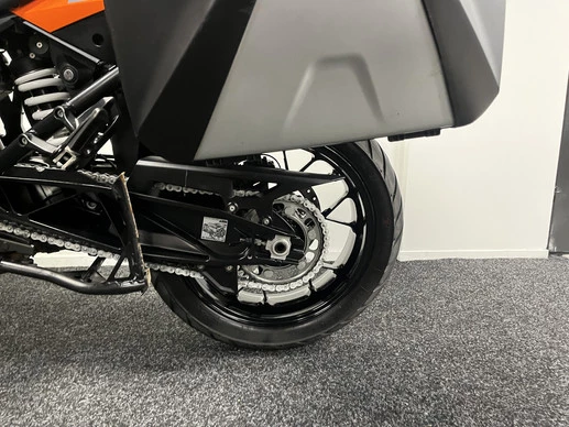 KTM 1290 - Afbeelding 17 van 21