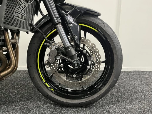 Kawasaki Z900 - Afbeelding 6 van 22