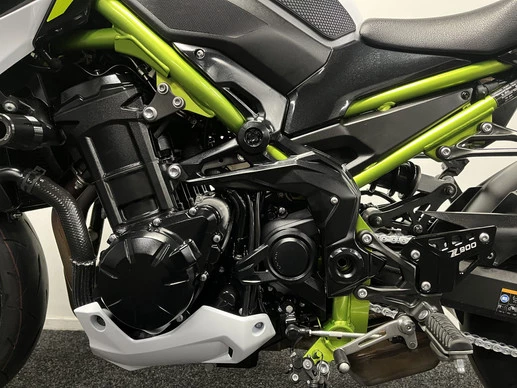 Kawasaki Z900 - Afbeelding 17 van 22