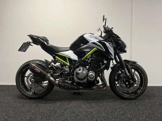 Kawasaki Z900 - Afbeelding 1 van 21