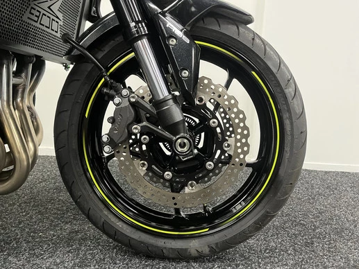Kawasaki Z900 - Afbeelding 6 van 21