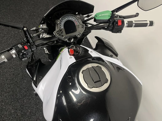 Kawasaki Z900 - Afbeelding 18 van 21