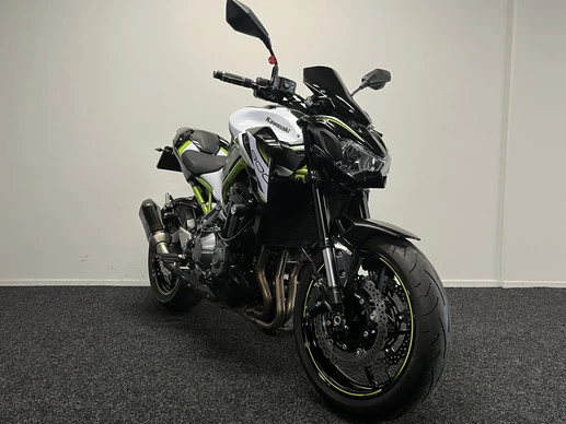 Kawasaki Z900 - Afbeelding 13 van 23