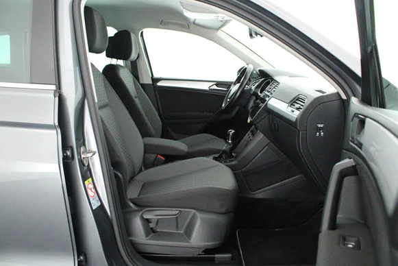 Volkswagen Tiguan - Afbeelding 12 van 30