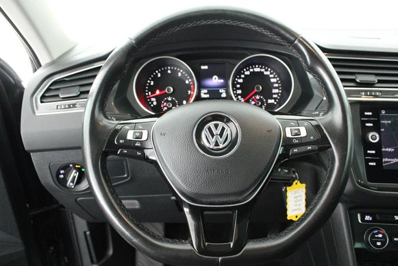 Volkswagen Tiguan - Afbeelding 17 van 30