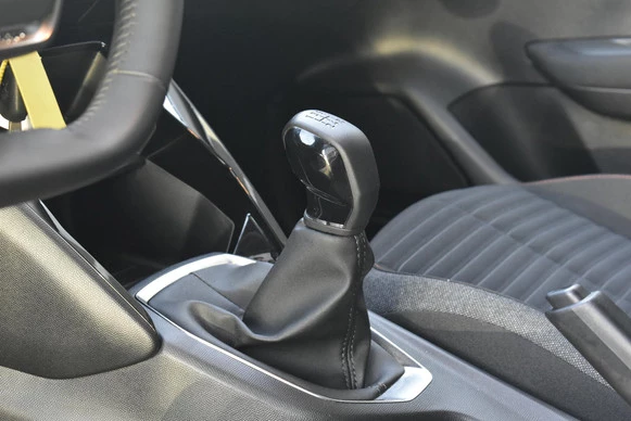 Peugeot 208 - Afbeelding 14 van 30