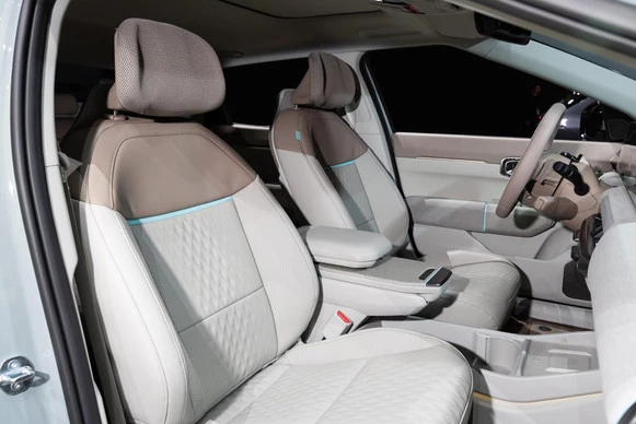 Kia EV4 - Afbeelding 10 van 17