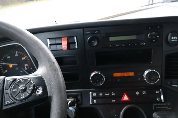 Mercedes-Benz Actros - Afbeelding 15 van 20