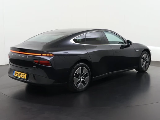 XPENG P7 - Afbeelding 4 van 30