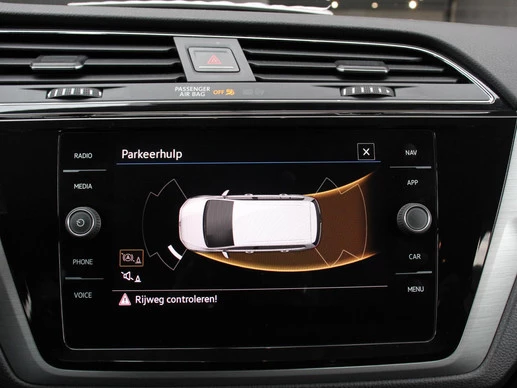 Volkswagen Touran - Afbeelding 3 van 30