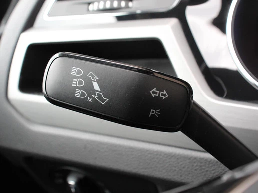 Volkswagen Touran - Afbeelding 9 van 30