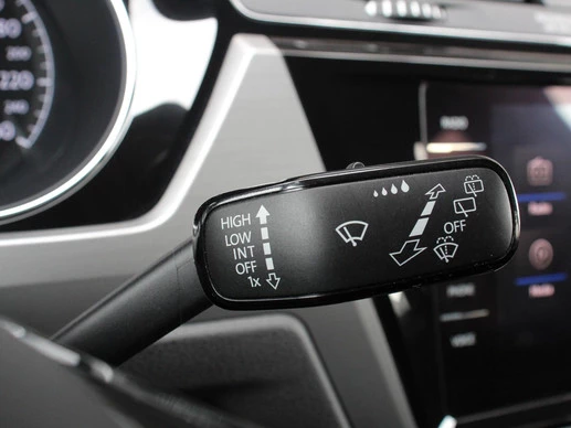 Volkswagen Touran - Afbeelding 13 van 30