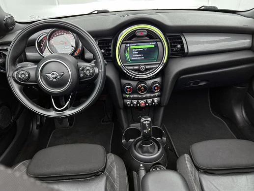 MINI Cooper Cabrio - Afbeelding 17 van 30