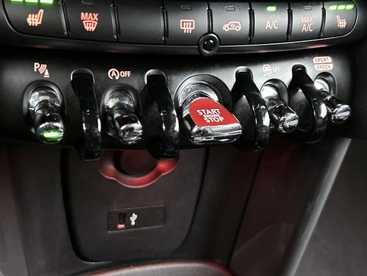 MINI Cooper Cabrio - Afbeelding 22 van 30