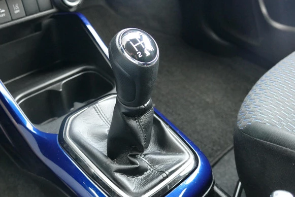 Suzuki Ignis - Afbeelding 20 van 26