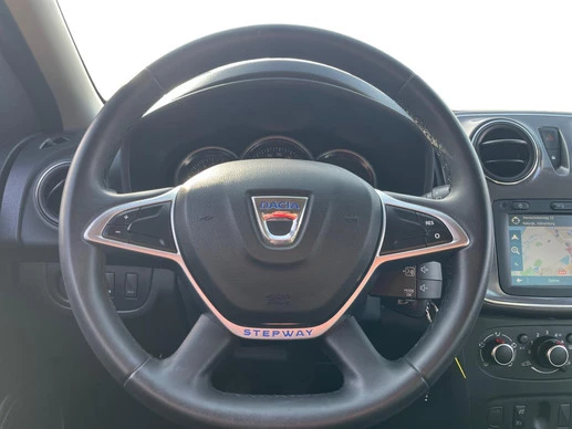 Dacia Logan - Afbeelding 14 van 25