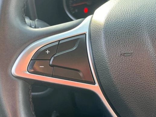 Dacia Logan - Afbeelding 15 van 25