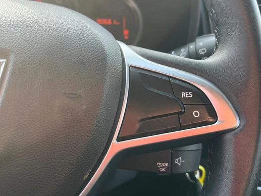 Dacia Logan - Afbeelding 16 van 25